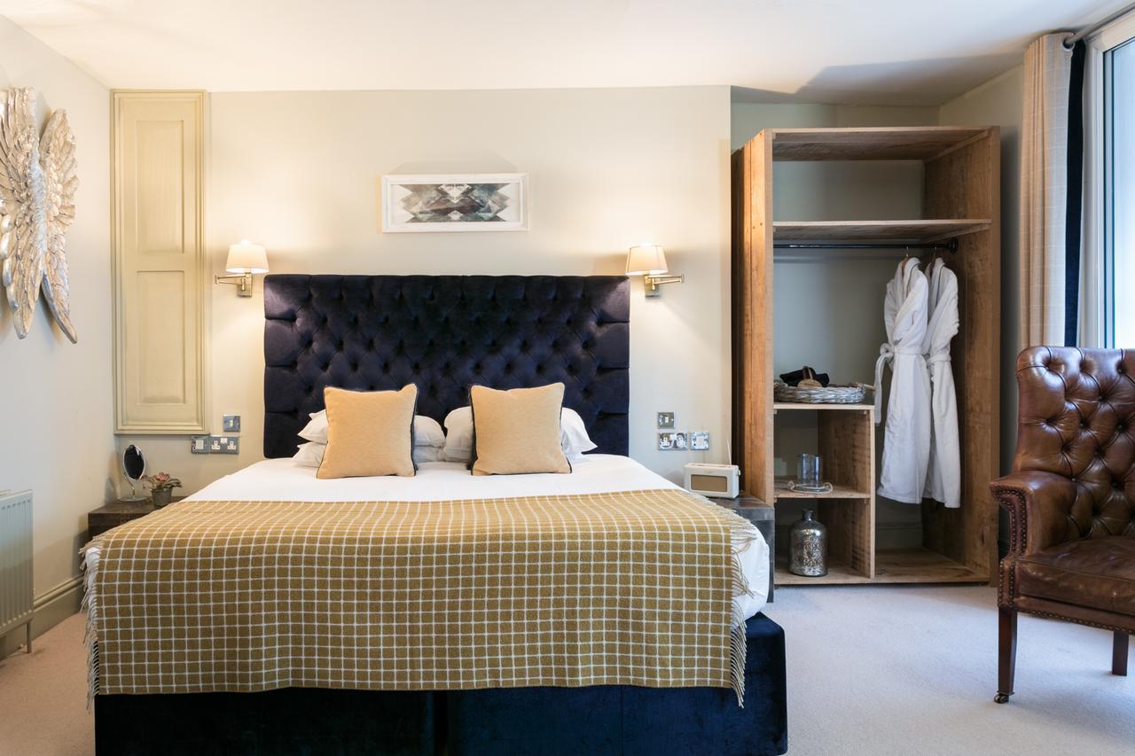 The Angel & Blue Pig Hotel 3*